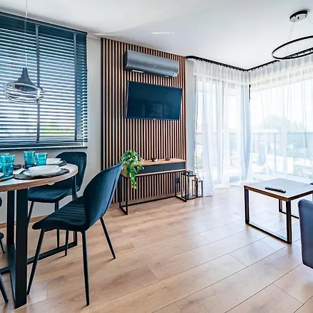 Apartamenty I Pokoje Zlote Piaski Jastrzebia Gora Exterior photo