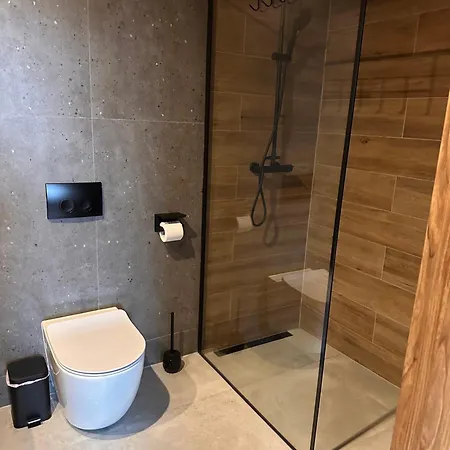 Apartamenty I Pokoje Zlote Piaski Jastrzebia Gora Exterior photo