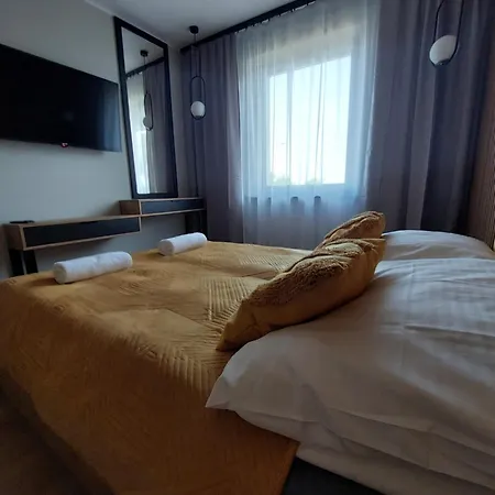 Apartamenty I Pokoje Zlote Piaski Jastrzebia Gora Exterior photo