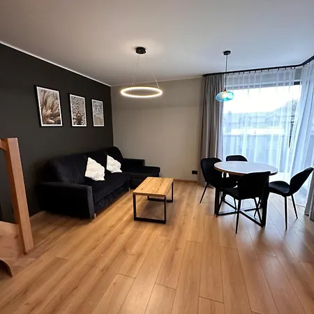 Apartamenty I Pokoje Zlote Piaski Jastrzebia Gora Exterior photo