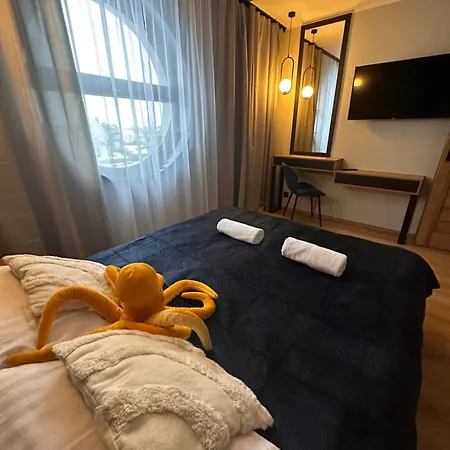 Apartamenty I Pokoje Zlote Piaski Jastrzebia Gora Exterior photo