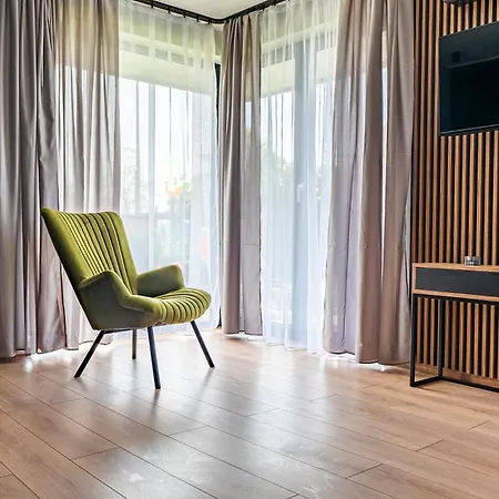 Apartamenty I Pokoje Zlote Piaski Jastrzebia Gora Exterior photo