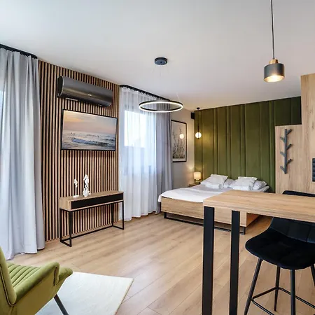 Apartamenty I Pokoje Zlote Piaski Jastrzebia Gora Exterior photo