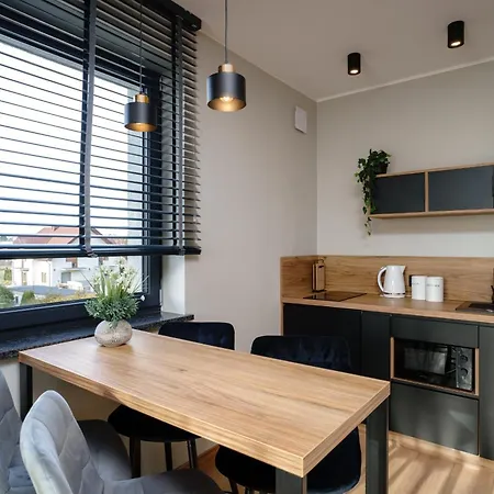 Apartamenty I Pokoje Zlote Piaski Jastrzebia Gora Exterior photo
