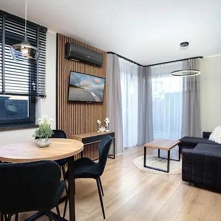 Apartamenty I Pokoje Zlote Piaski Jastrzebia Gora Exterior photo